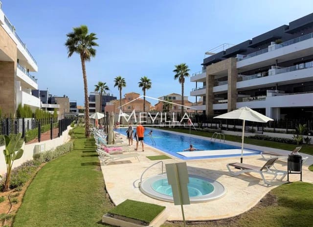 Apartamento de 2 habitaciones en Playa Flamenca, Orihuela en venta con piscina garaje - 374.000 € (Ref: 9345663)