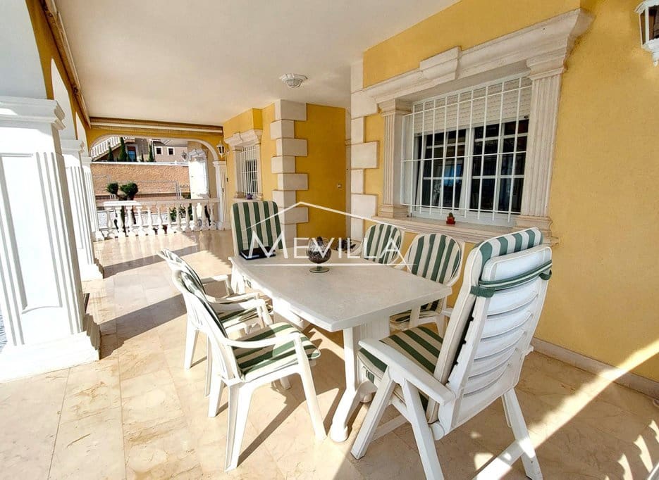 5 chambre Villa/Maison à vendre à Los Balcones avec piscine garage - 995 000 € (Ref: 9352102)