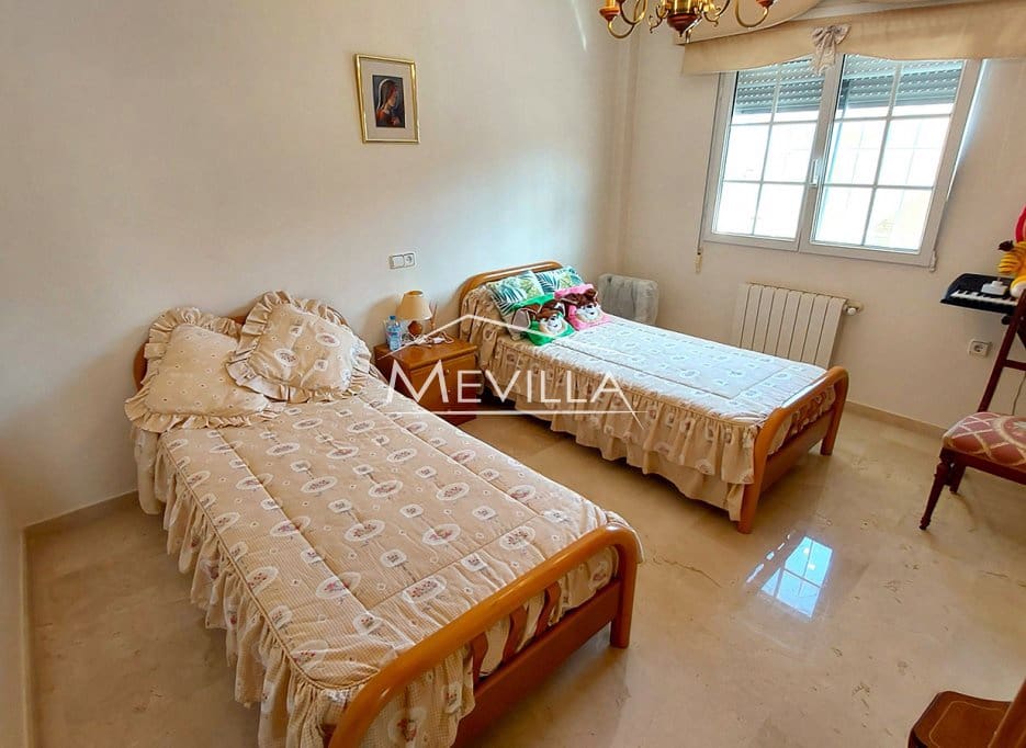 5 chambre Villa/Maison à vendre à Los Balcones avec piscine garage - 995 000 € (Ref: 9352102)