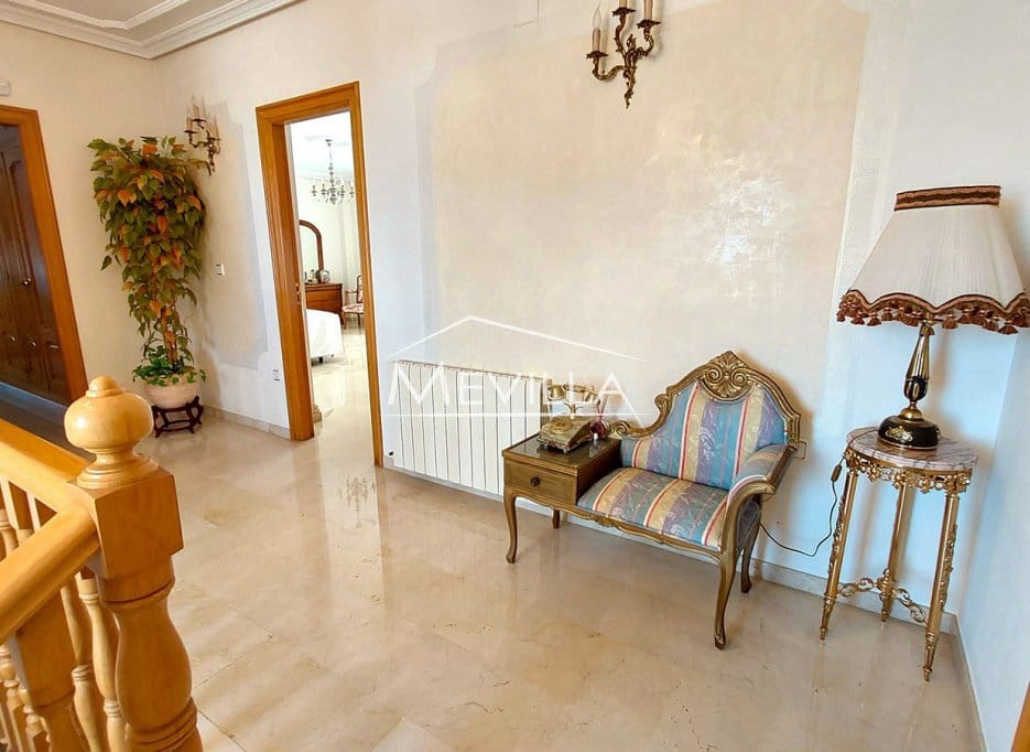 5 chambre Villa/Maison à vendre à Los Balcones avec piscine garage - 995 000 € (Ref: 9352102)