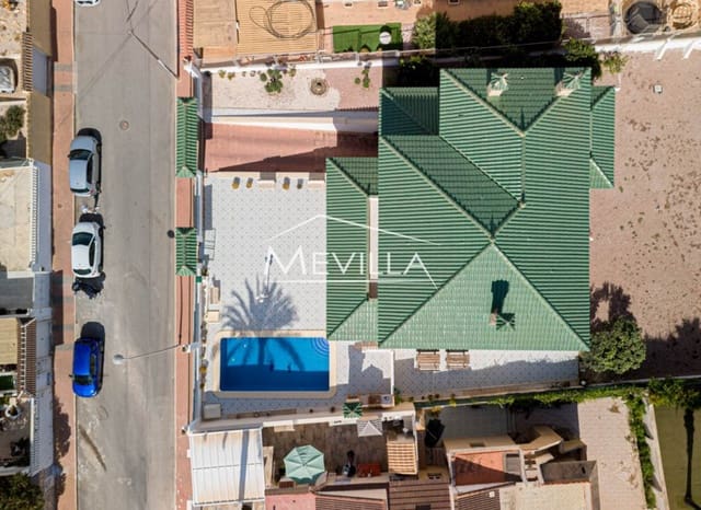5 chambre Villa/Maison à vendre à Los Balcones avec piscine garage - 785 000 € (Ref: 9352102)