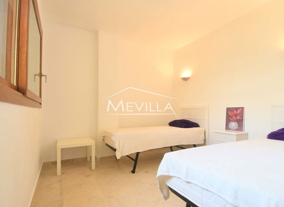 2 slaapkamer Appartement te koop in Orihuela Costa met zwembad garage - € 260.000 (Ref: 9376417)