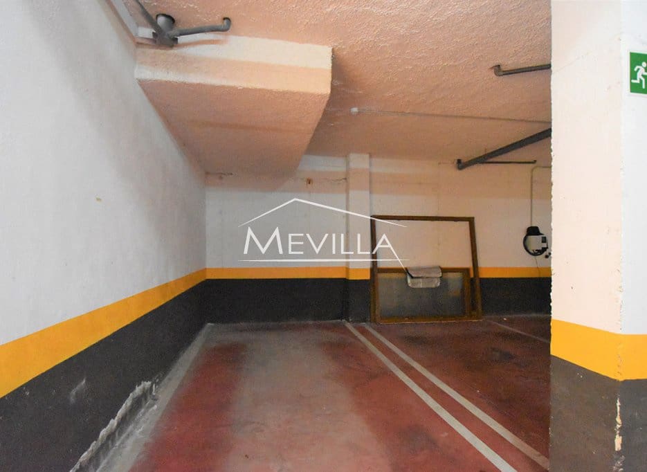 2 slaapkamer Appartement te koop in Orihuela Costa met zwembad garage - € 260.000 (Ref: 9376417)
