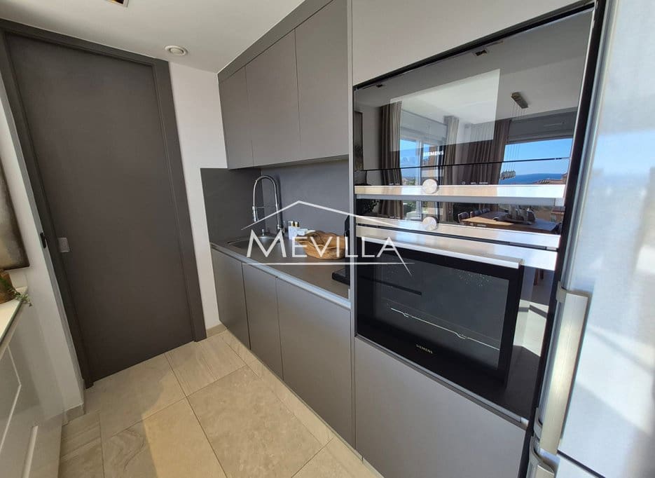 3 camera da letto Attico in vendita in Cabo Roig con piscina garage - 750.000 € (Rif: 9378447)