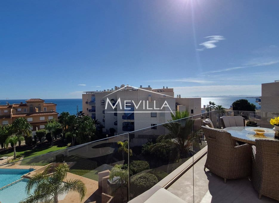 3 camera da letto Attico in vendita in Cabo Roig con piscina garage - 750.000 € (Rif: 9378447)