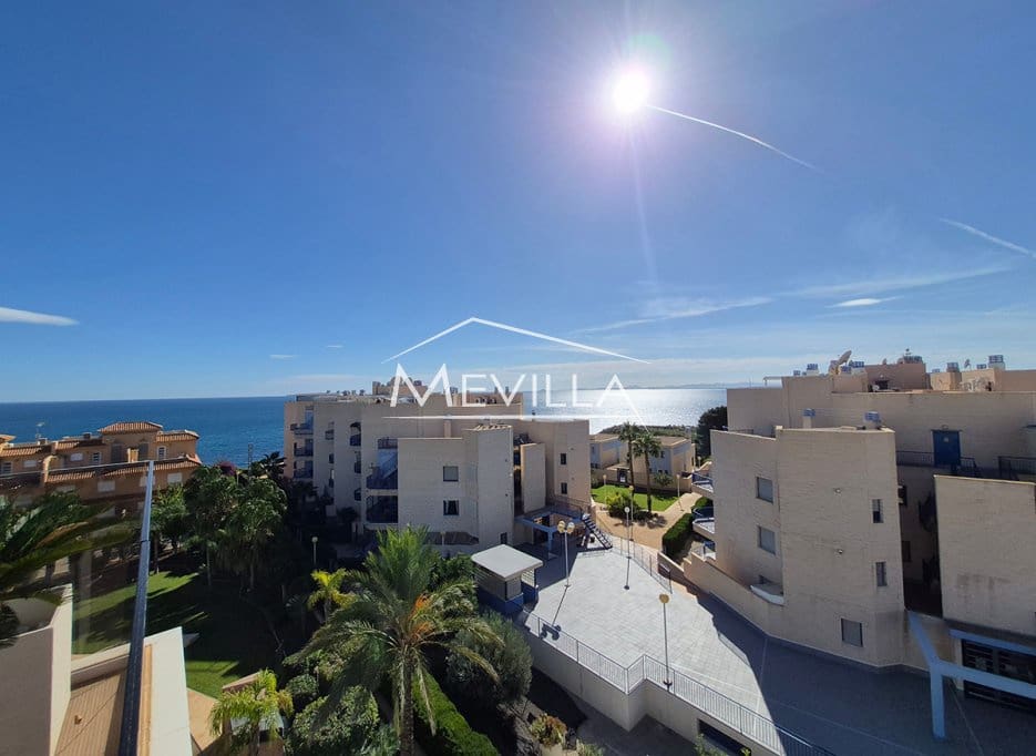 3 camera da letto Attico in vendita in Cabo Roig con piscina garage - 750.000 € (Rif: 9378447)