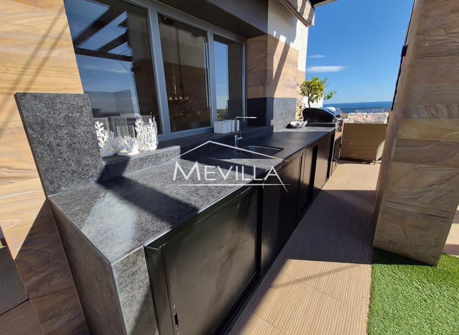 3 camera da letto Attico in vendita in Cabo Roig con piscina garage - 750.000 € (Rif: 9378447)