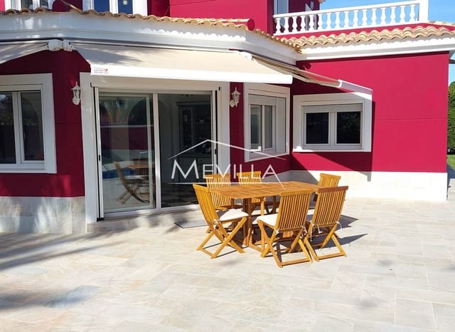 4 makuuhuone Huvila myytävänä paikassa Cabo Roig, Orihuela mukana uima-altaan 
autotalli - 1 250 000 € (Ref: 9383202)