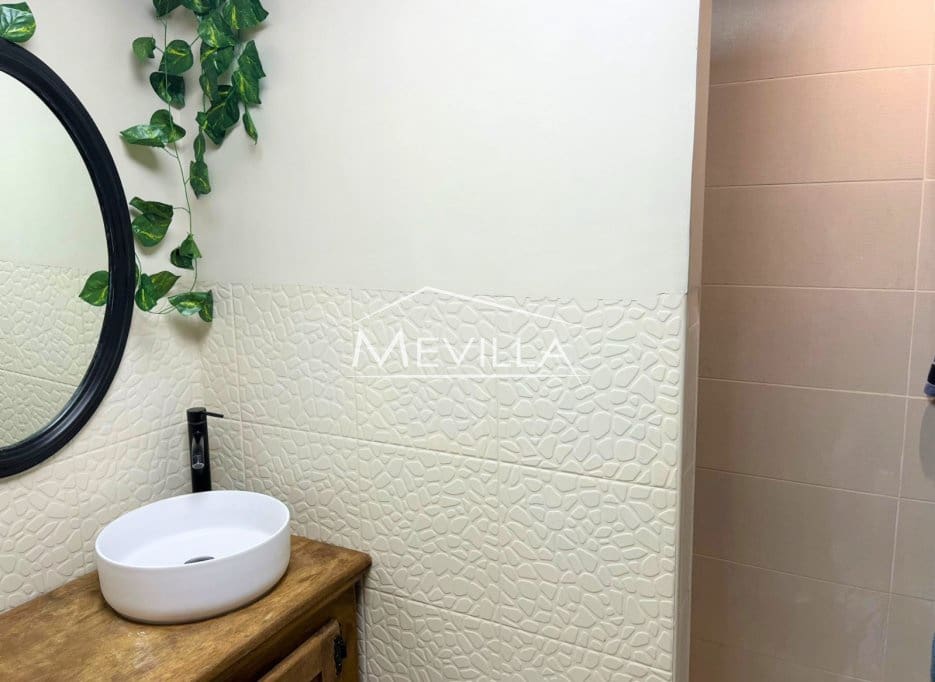 2 Zimmer Bungalow zu verkaufen in Playa Flamenca mit Pool Garage - 144.950 € (Ref: 9402726)