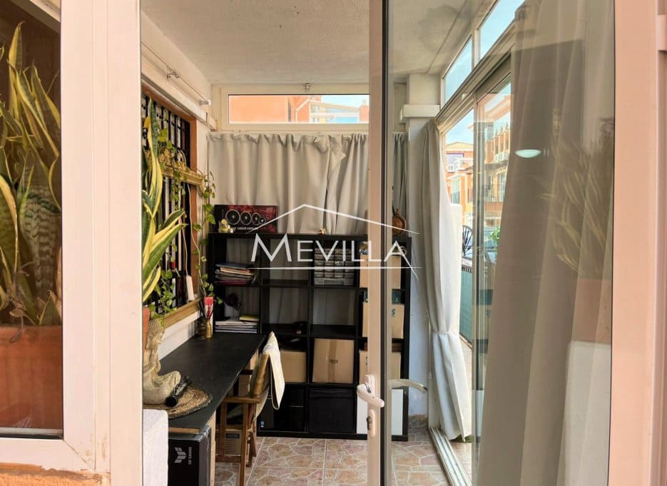 2 Zimmer Bungalow zu verkaufen in Playa Flamenca mit Pool Garage - 144.950 € (Ref: 9402726)