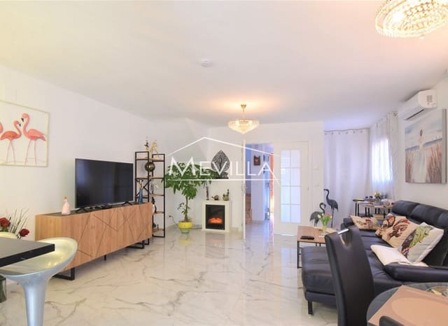 4 Zimmer Villa zu verkaufen in Torrevieja mit Garage - 249.900 € (Ref: 9405878)