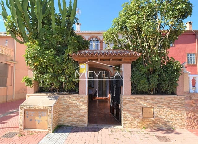 4 Zimmer Villa zu verkaufen in Torrevieja mit Garage - 249.900 € (Ref: 9405878)