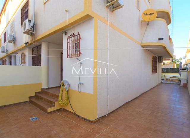 3 bedroom Townhouse for sale in Playa Flamenca, Orihuela with pool garage - € 185,000 (Ref: 9413093)