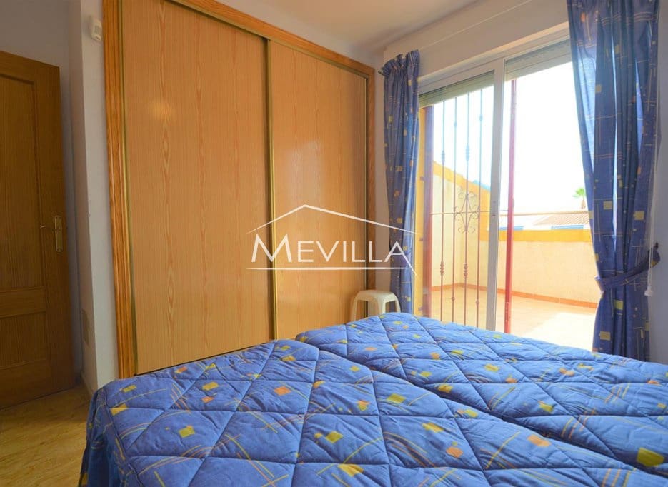 3 bedroom Townhouse for sale in Playa Flamenca with pool garage - € 185,000 (Ref: 9447419)