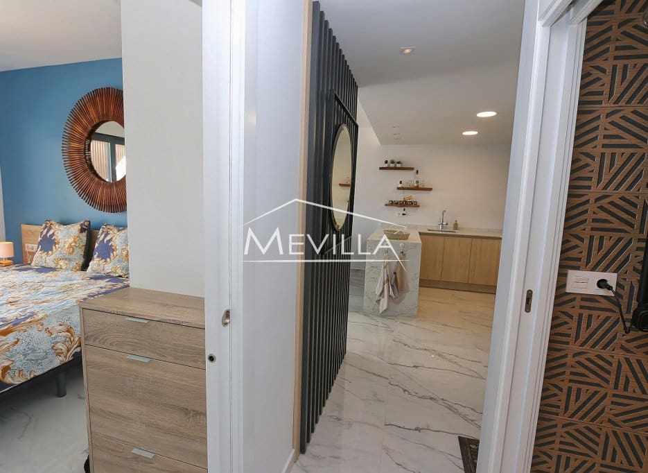 2 soveværelse Penthouse til salg i Playa Flamenca med swimmingpool garage - € 365.000 (Ref: 9470653)