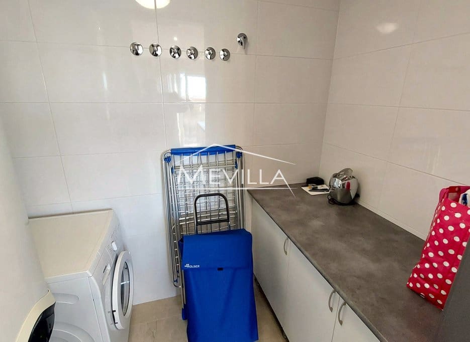 3 makuuhuone Kattohuoneisto myytävänä paikassa Cabo Roig mukana uima-altaan 
autotalli - 695 000 € (Ref: 9495135)