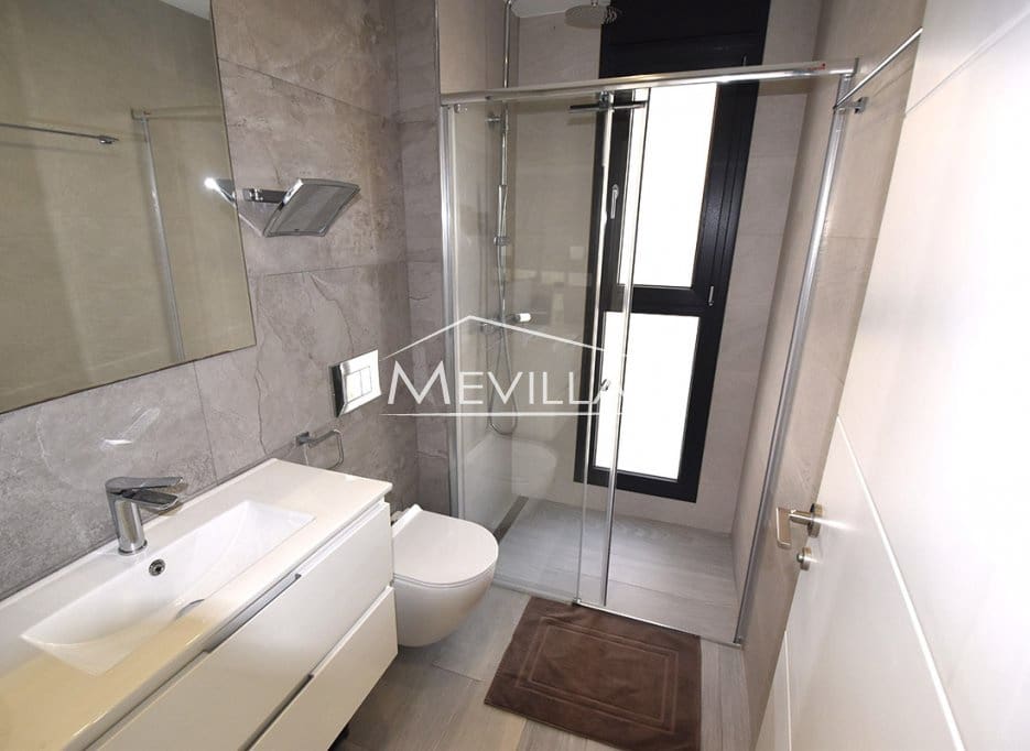 3 chambre Villa/Maison à vendre à Orihuela Costa avec piscine - 475 000 € (Ref: 9495529)