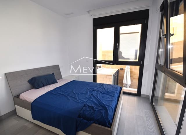 3 chambre Villa/Maison à vendre à Lomas de Cabo Roig - Los Dolses, Orihuela avec piscine - 475 000 € (Ref: 9495529)