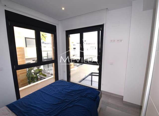 3 chambre Villa/Maison à vendre à Lomas de Cabo Roig - Los Dolses, Orihuela avec piscine - 475 000 € (Ref: 9495529)