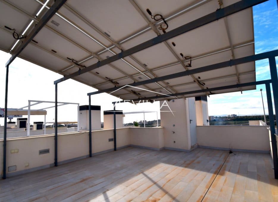 3 chambre Villa/Maison à vendre à Orihuela Costa avec piscine - 475 000 € (Ref: 9495529)