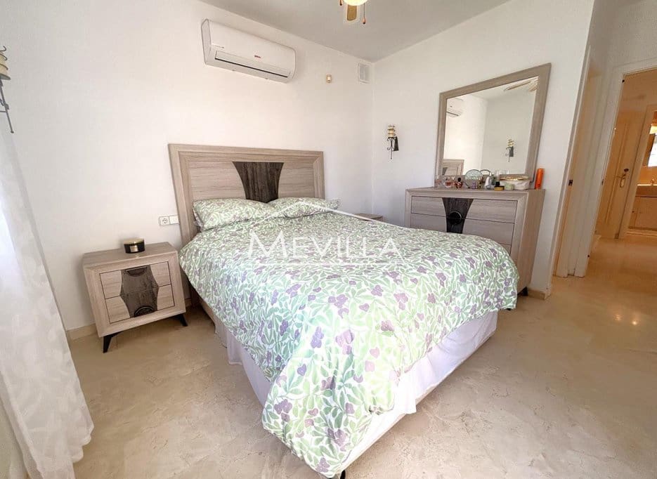 3 soverom Villa til salgs i Playa Flamenca med svømmebasseng garasje - € 365 000 (Ref: 9518060)