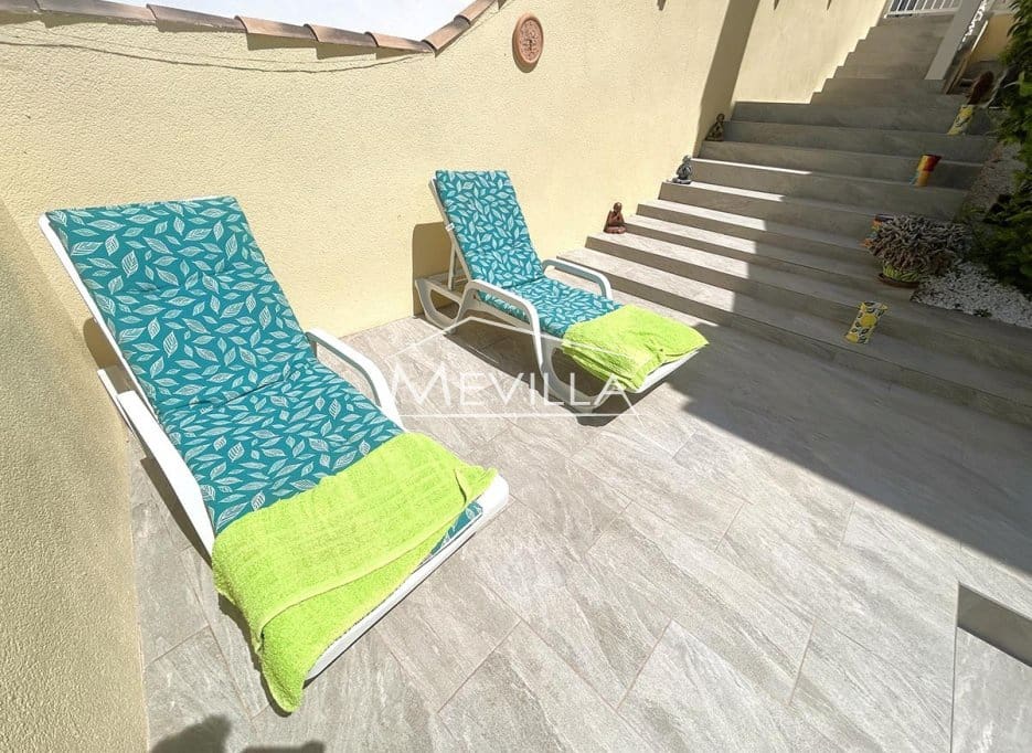 3 soverom Villa til salgs i Playa Flamenca med svømmebasseng garasje - € 365 000 (Ref: 9518060)