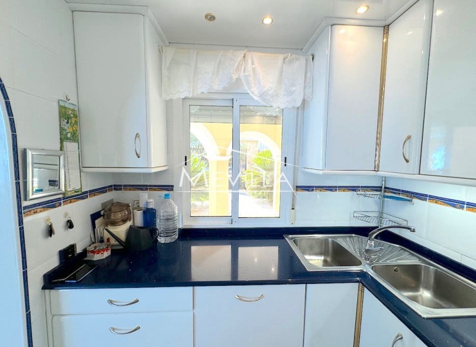 5 slaapkamer Villa te koop in Cabo Roig met zwembad garage - € 1.150.000 (Ref: 9694395)