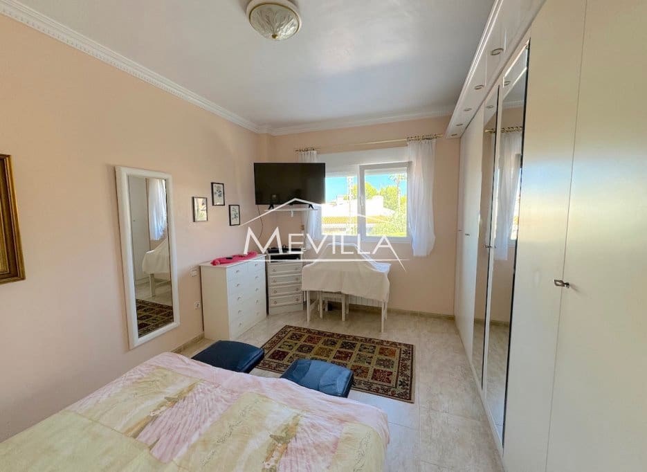 5 slaapkamer Villa te koop in Cabo Roig met zwembad garage - € 1.150.000 (Ref: 9694395)