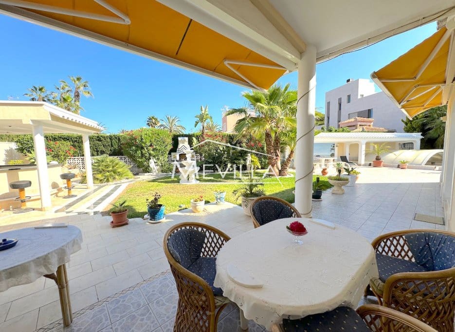 5 slaapkamer Villa te koop in Cabo Roig met zwembad garage - € 1.150.000 (Ref: 9694395)