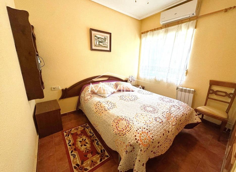 4 bedroom Villa for sale in Playa Flamenca with pool garage - € 555,000 (Ref: 9709037)