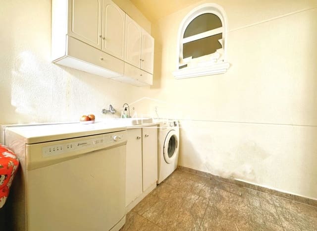 4 quarto Moradia para venda em Playa Flamenca, Orihuela com piscina garagem - 555 000 € (Ref: 9709037)