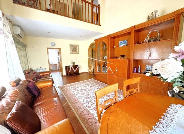 4 quarto Moradia para venda em Playa Flamenca, Orihuela com piscina garagem - 555 000 € (Ref: 9709037)