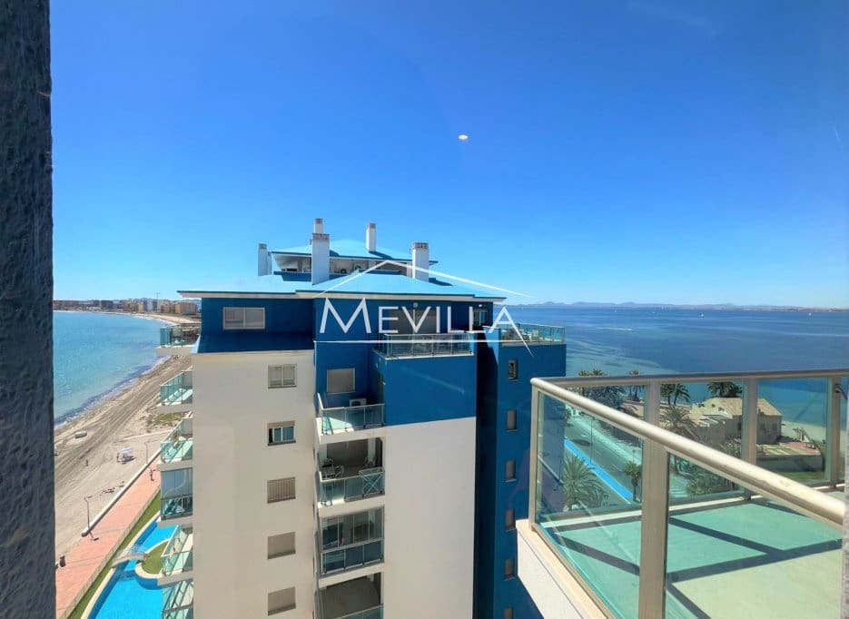 Ático de 3 habitaciones en La Manga del Mar Menor en venta con piscina garaje - 525.000 € (Ref: 9763262)