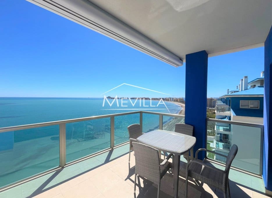 Ático de 3 habitaciones en La Manga del Mar Menor en venta con piscina garaje - 525.000 € (Ref: 9763262)