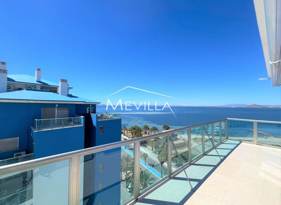 Ático de 3 habitaciones en La Manga del Mar Menor en venta con piscina garaje - 525.000 € (Ref: 9763262)