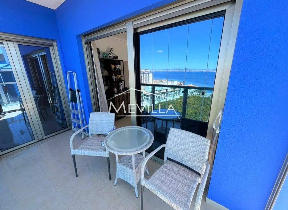 Ático de 3 habitaciones en La Manga del Mar Menor en venta con piscina garaje - 525.000 € (Ref: 9763262)
