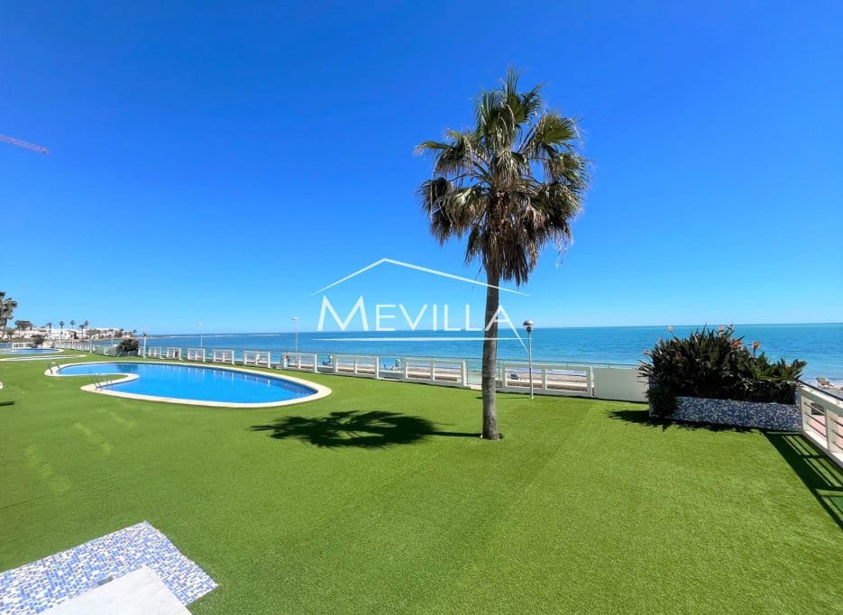Ático de 3 habitaciones en La Manga del Mar Menor en venta con piscina garaje - 525.000 € (Ref: 9763262)