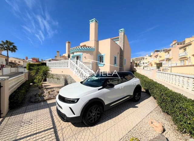 3 soverom Villa til salgs i Cabo Roig, Orihuela med garasje - € 389 000 (Ref: 9793291)