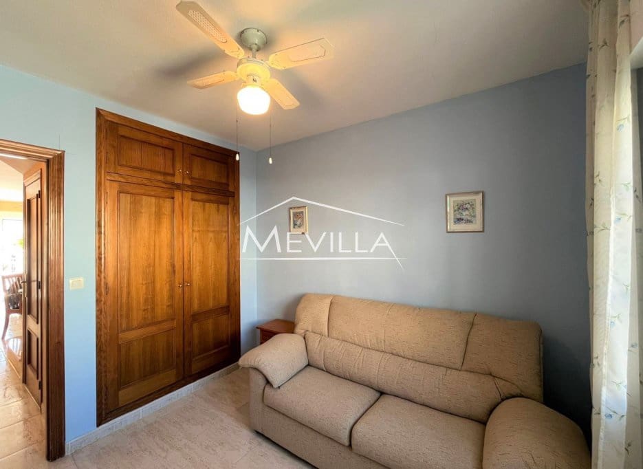 3 makuuhuone Huvila myytävänä paikassa Cabo Roig mukana 
autotalli - 389 000 € (Ref: 9793291)