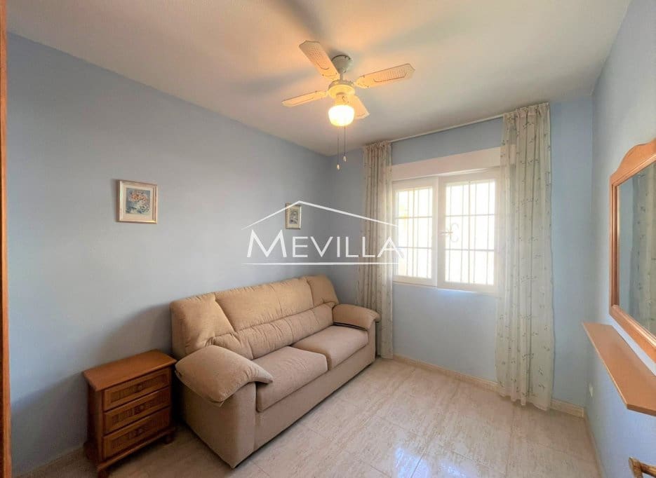 3 makuuhuone Huvila myytävänä paikassa Cabo Roig mukana 
autotalli - 389 000 € (Ref: 9793291)