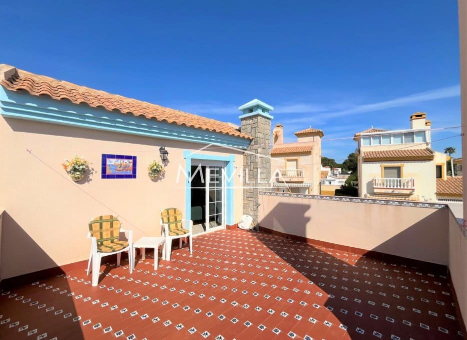 3 makuuhuone Huvila myytävänä paikassa Cabo Roig mukana 
autotalli - 389 000 € (Ref: 9793291)