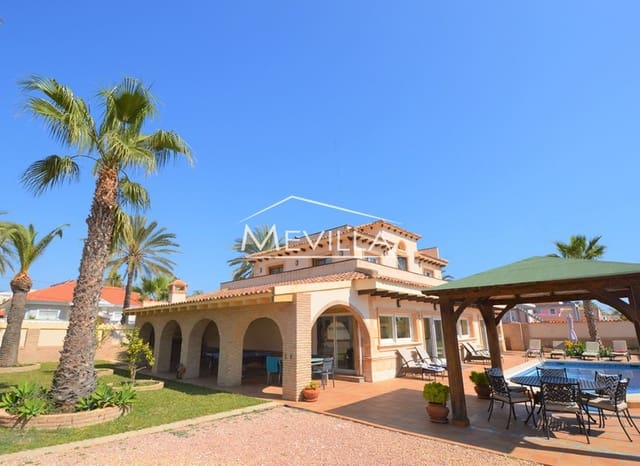 5 soverom Villa til salgs i Cabo Roig, Orihuela med svømmebasseng garasje - € 1 400 000 (Ref: 9793638)
