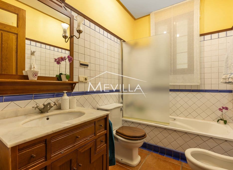 7 soveværelse Villa til salg i La Veleta med swimmingpool garage - € 2.490.000 (Ref: 9798286)