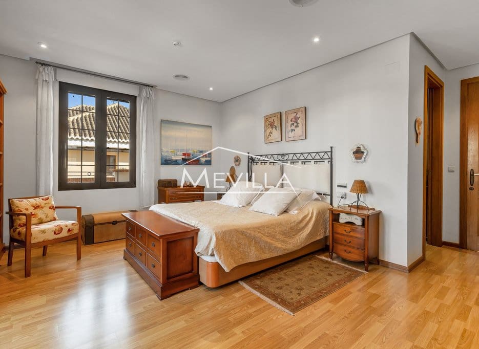 7 soveværelse Villa til salg i La Veleta med swimmingpool garage - € 2.490.000 (Ref: 9798286)