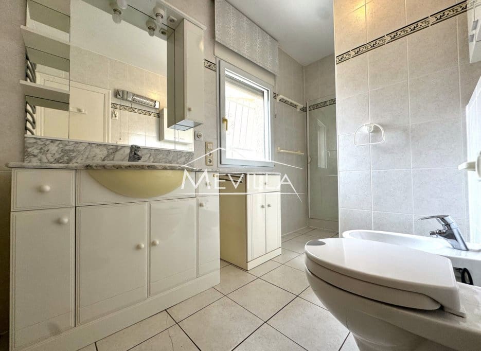 3 quarto Moradia para venda em La Zenia com garagem - 500 000 € (Ref: 9799965)