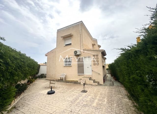 3 Zimmer Villa zu verkaufen in La Zenia, Orihuela mit Garage - 500.000 € (Ref: 9799965)