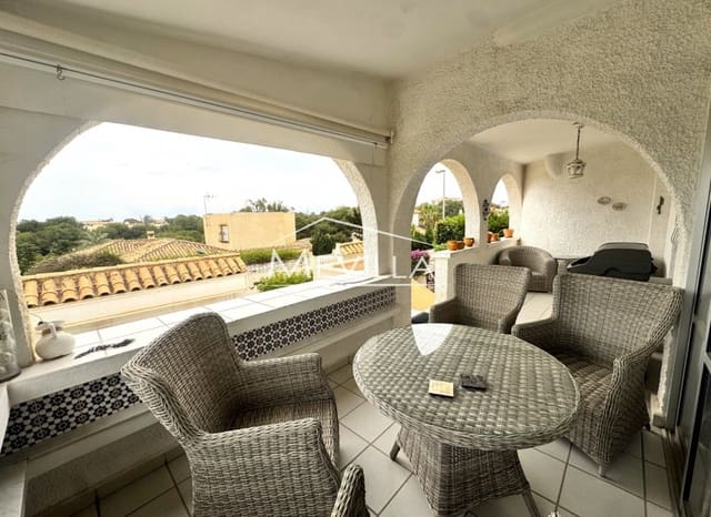 3 Zimmer Villa zu verkaufen in La Zenia, Orihuela mit Garage - 500.000 € (Ref: 9799965)