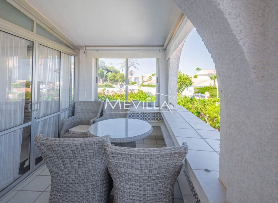 3 bedroom Villa for sale in La Zenia with garage - € 500,000 (Ref: 9799965)