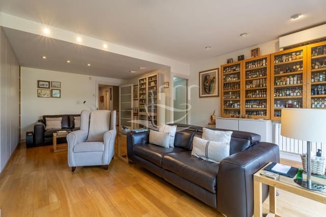 Casa en Palafrugell en venta con piscina garaje - 499.000 € (Ref: 10000883)