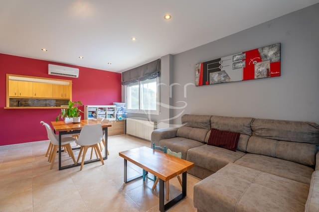 Piso de 3 habitaciones en Palafrugell en venta con piscina garaje - 295.000 € (Ref: 10001045)